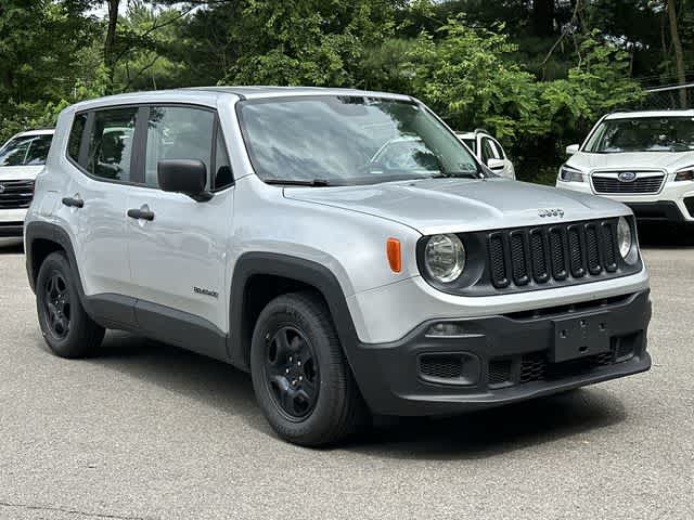 Thumbnail: 2016 Jeep Renegade - 19