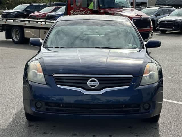 Thumbnail: 2009 Nissan Altima - 17