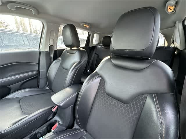 Thumbnail: 2018 Jeep Compass - 15