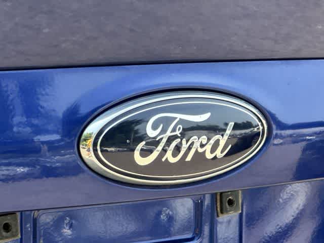 Thumbnail: 2013 Ford Escape - 23