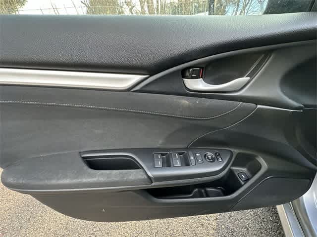 Thumbnail: 2017 Honda Civic - 18