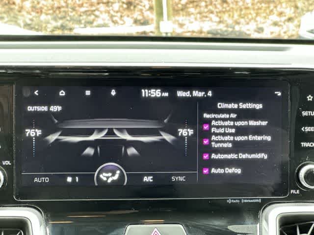 Thumbnail: 2023 Kia Sorento - 14