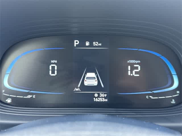 Thumbnail: 2023 Hyundai Venue - 11