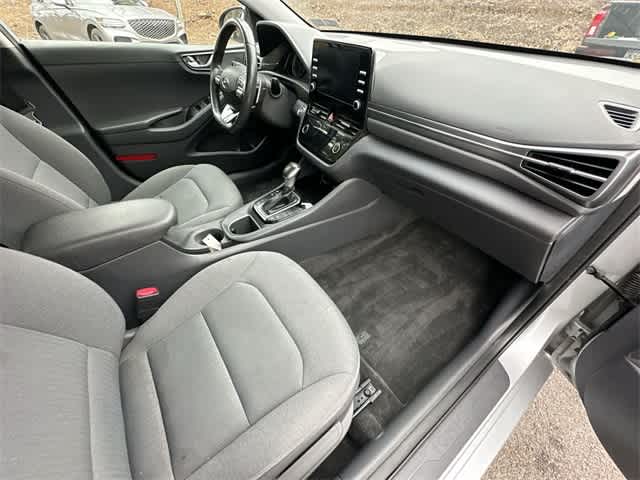 Thumbnail: 2022 Hyundai Ioniq - 18