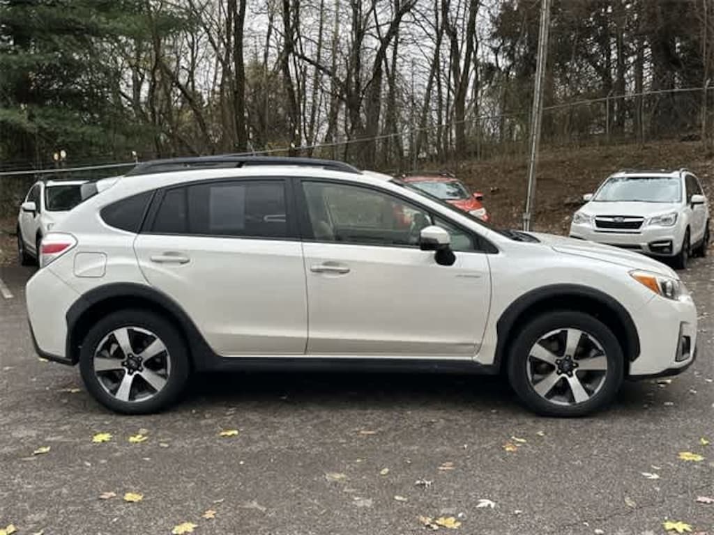 Used 2016 Subaru Crosstrek Hybrid Touring SUV
