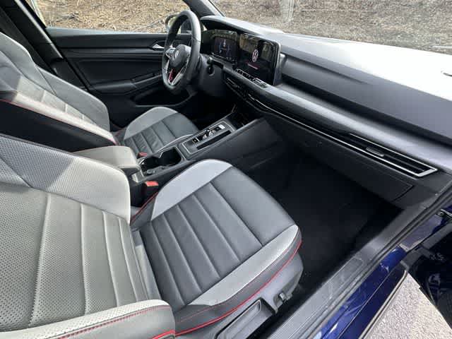 Thumbnail: 2022 Volkswagen Golf - 20