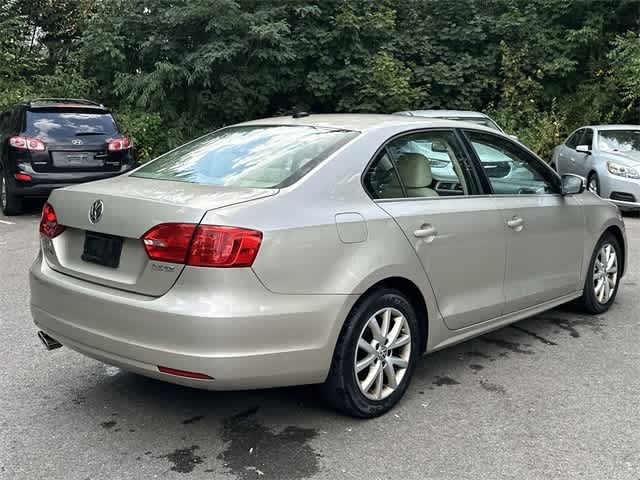 Thumbnail: 2013 Volkswagen Jetta - 15