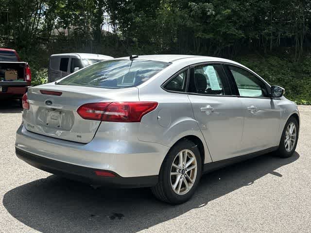 Thumbnail: 2016 Ford Focus - 20