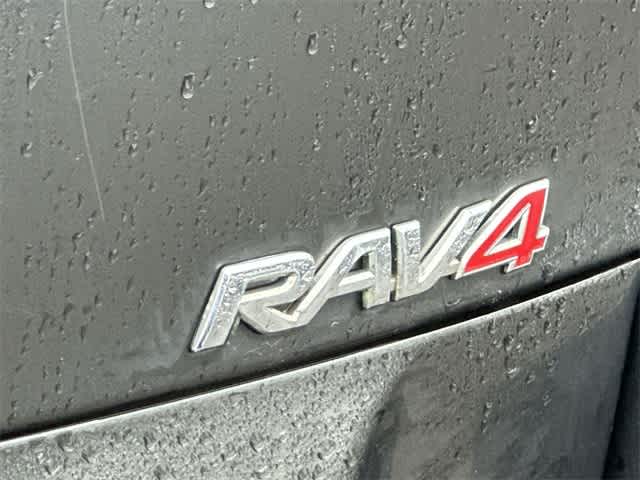 Thumbnail: 2009 Toyota RAV4 - 16