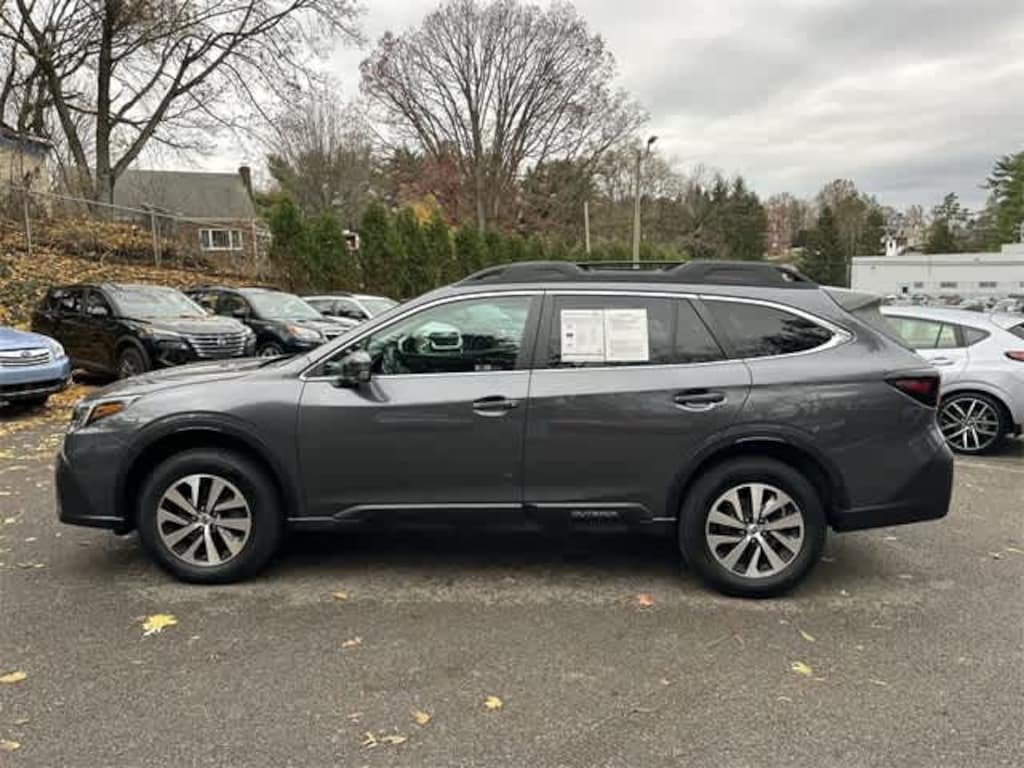 Used 2021 Subaru Outback Premium SUV