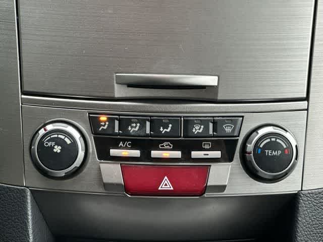 Thumbnail: 2010 Subaru Legacy - 12