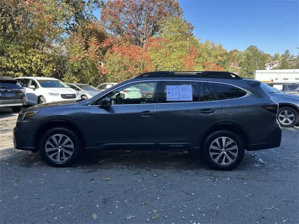 Used 2021 Subaru Outback Premium SUV