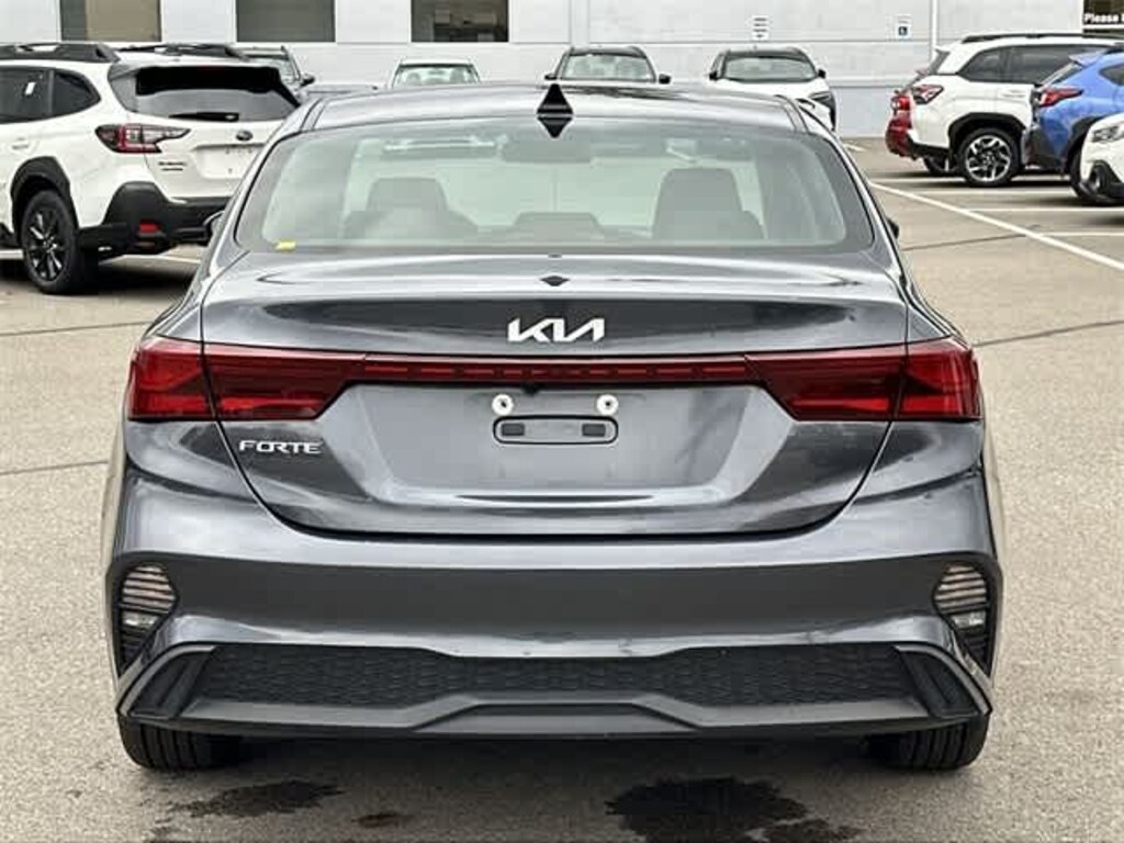 Used 2023 Kia Forte LXS Sedan