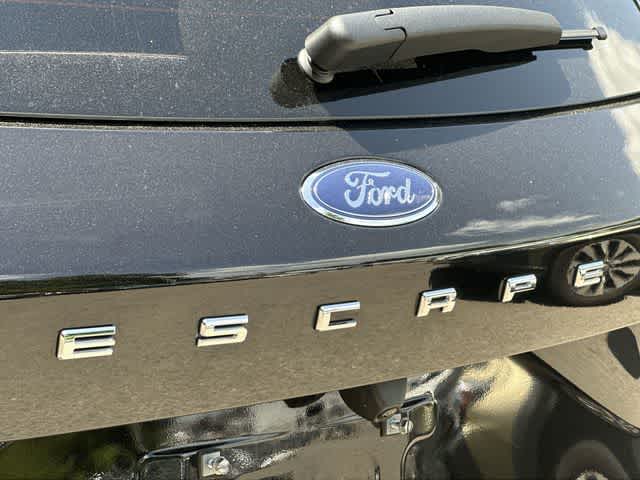 Thumbnail: 2024 Ford Escape - 18