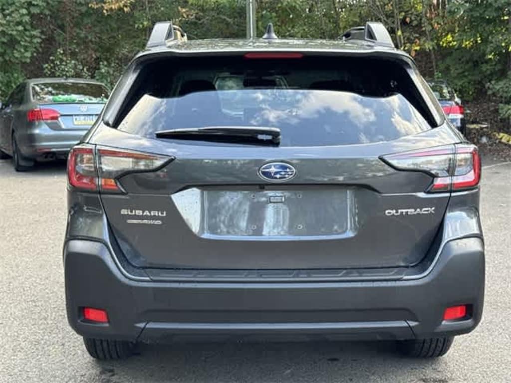 New 2025 Subaru Outback Premium SUV