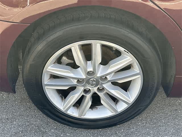 Thumbnail: 2015 Toyota Avalon - 5