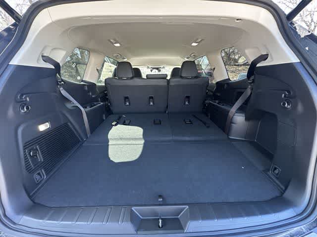 Thumbnail: 2026 Subaru Ascent - 24