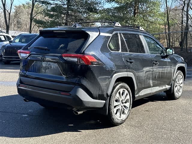 Thumbnail: 2021 Toyota RAV4 - 22