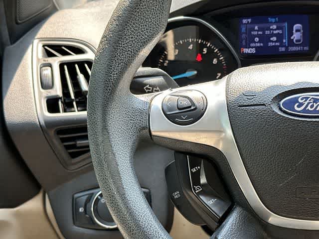 Thumbnail: 2013 Ford Escape - 8