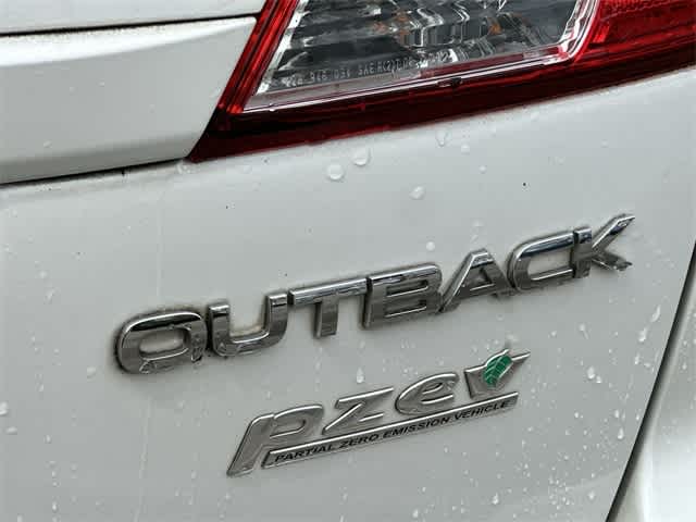 Thumbnail: 2011 Subaru Outback - 15