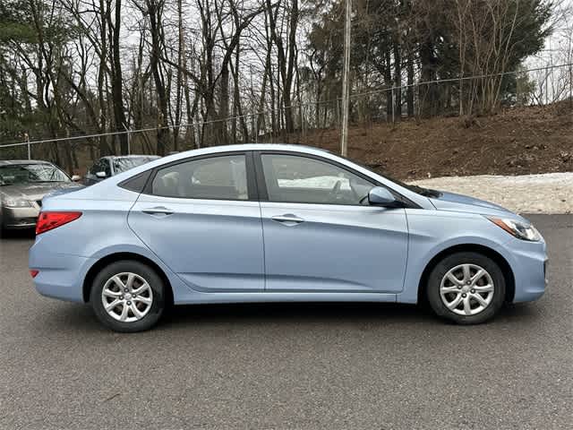 Thumbnail: 2014 Hyundai Accent - 3