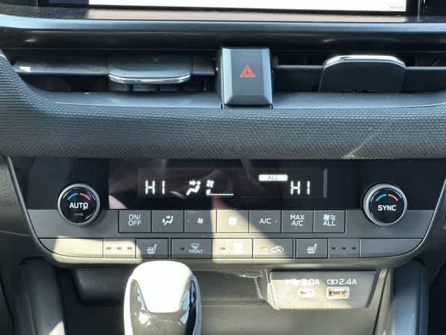 Thumbnail: 2026 Subaru Outback - 16