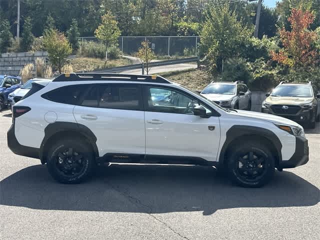 Thumbnail: 2025 Subaru Outback - 3