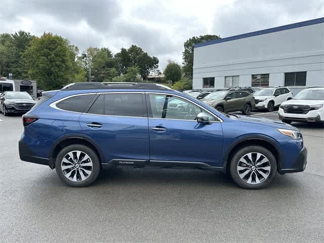 2022 Subaru Outback Touring XT photo 3