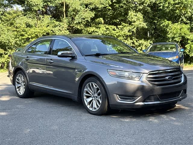 Thumbnail: 2014 Ford Taurus - 23