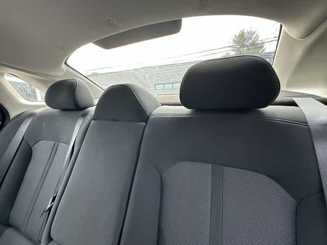 Thumbnail: 2022 Kia K5 - 14