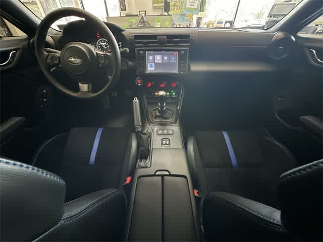 2025 Subaru BRZ tS 18
