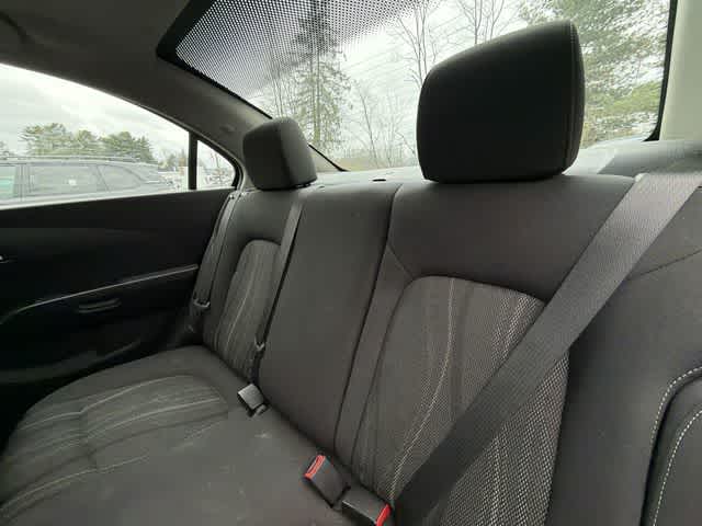 Thumbnail: 2018 Chevrolet Sonic - 17