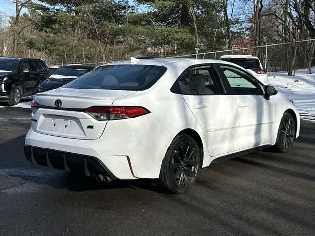 Thumbnail: 2023 Toyota Corolla - 31