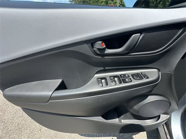 Thumbnail: 2020 Hyundai Kona - 16