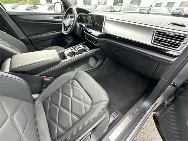 Thumbnail: 2024 Volkswagen Atlas - 20