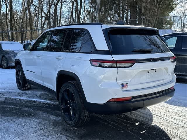 Thumbnail: 2025 Jeep Grand Cherokee - 23