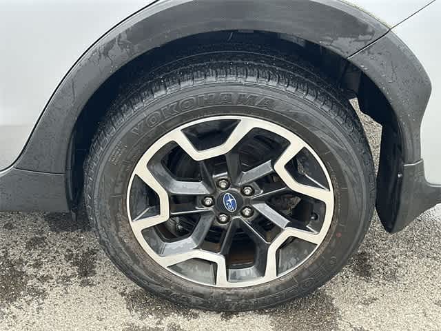 Thumbnail: 2017 Subaru Crosstrek - 5