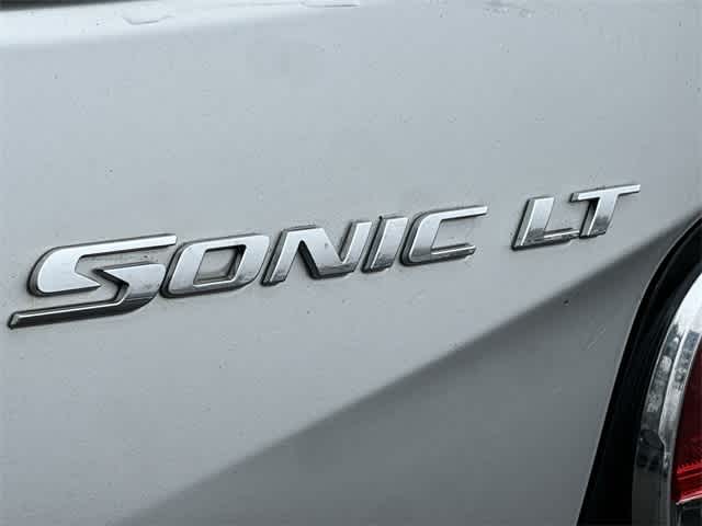 Thumbnail: 2015 Chevrolet Sonic - 16