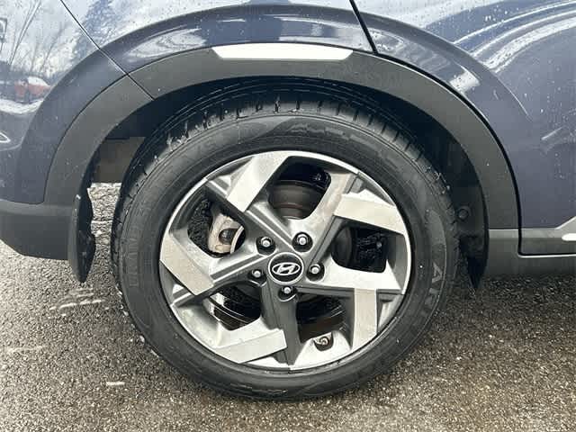 Thumbnail: 2023 Hyundai Venue - 5