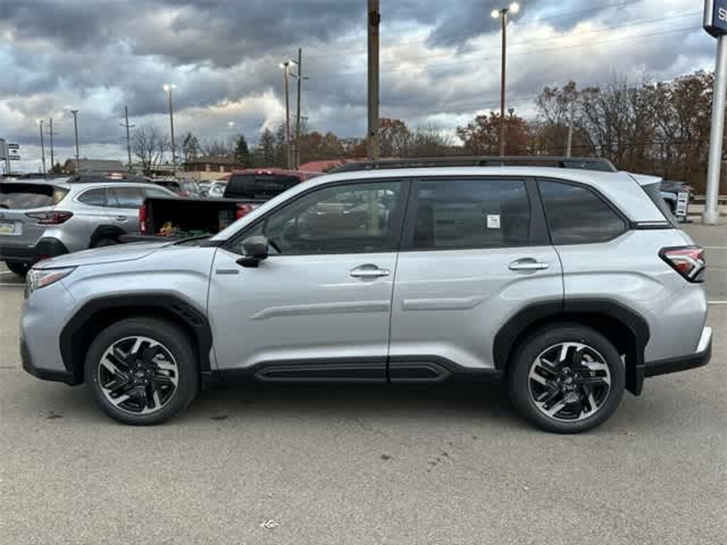 New 2025 Subaru Forester Hybrid Limited SUV