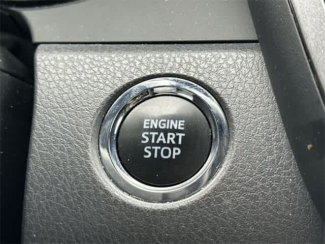 Thumbnail: 2023 Toyota Camry - 10