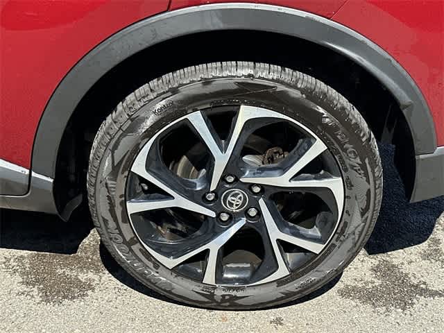 Thumbnail: 2018 Toyota C-HR - 5