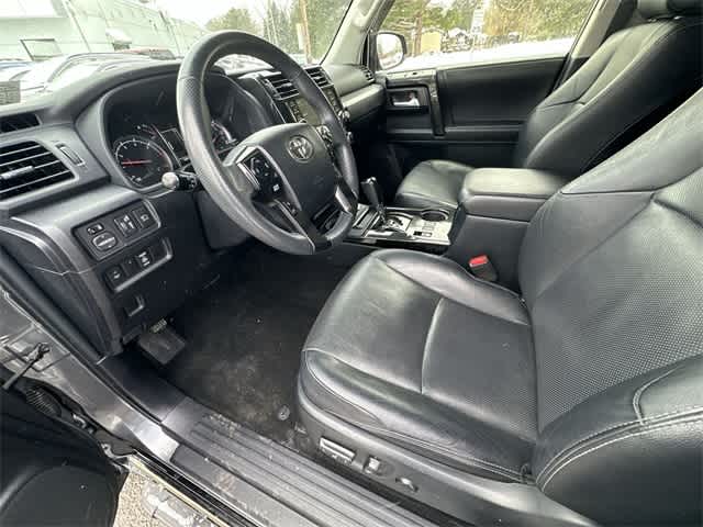 Thumbnail: 2021 Toyota 4Runner - 17