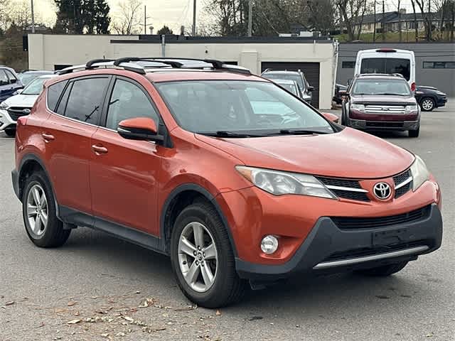 Thumbnail: 2015 Toyota RAV4 - 18