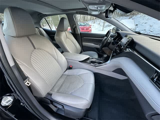 Thumbnail: 2023 Toyota Camry - 20