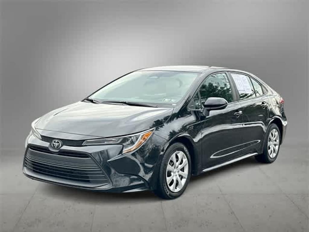 Used 2024 Toyota Corolla LE Sedan