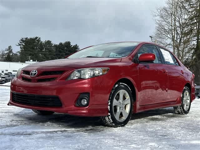 Thumbnail: 2011 Toyota Corolla - 18