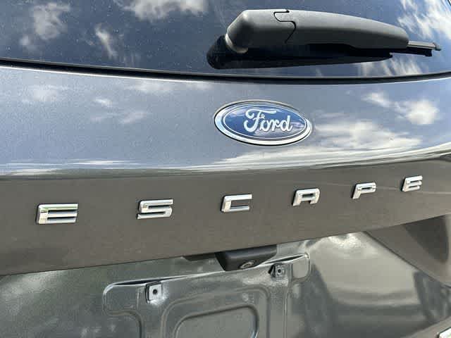 Thumbnail: 2020 Ford Escape - 25