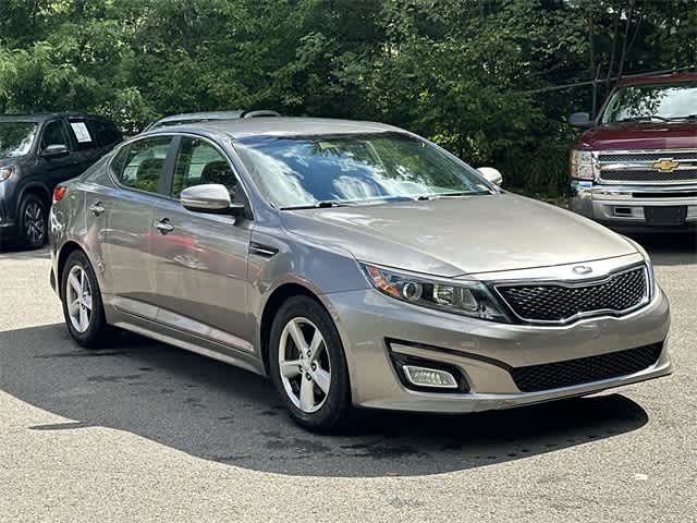Thumbnail: 2015 Kia Optima - 16