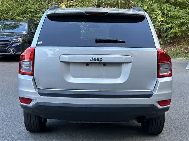 2011 Jeep Compass Base 4